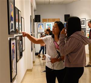 Admiring artworks 